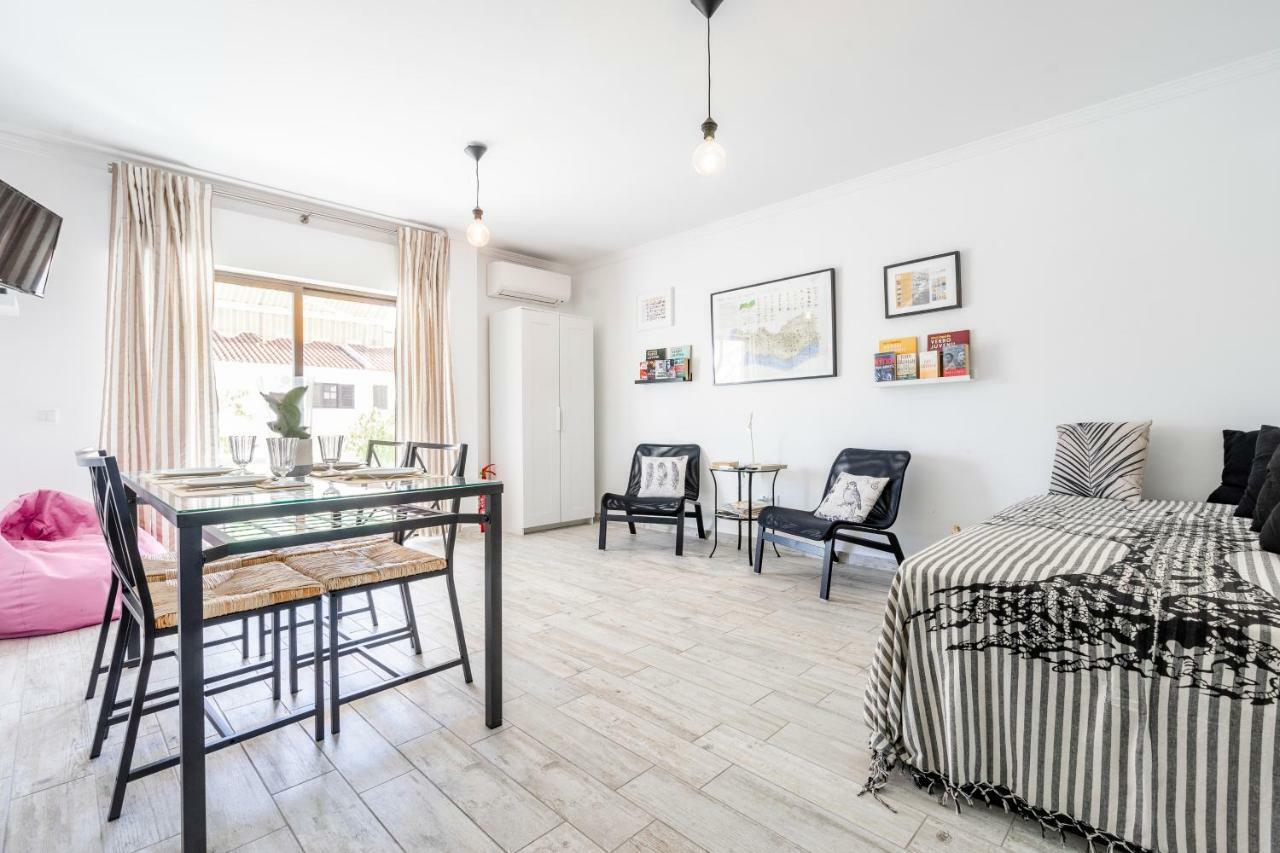 Altura Inn Terrace Ngoại thất bức ảnh